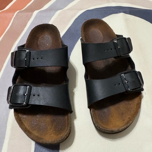 Birkenstock Other - Birkenstock Sandals kids